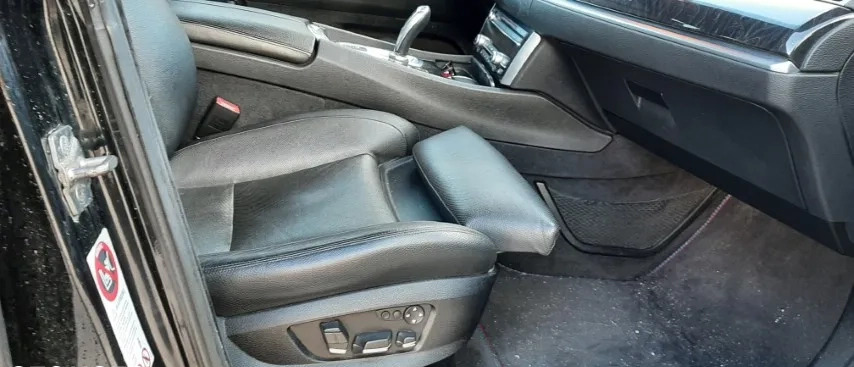 BMW 5GT cena 51500 przebieg: 267000, rok produkcji 2010 z Gdynia małe 106